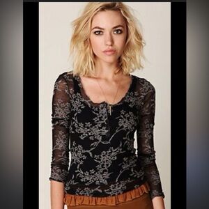 Free People Black Sheer Floral Henley Top Sz Small - Medium